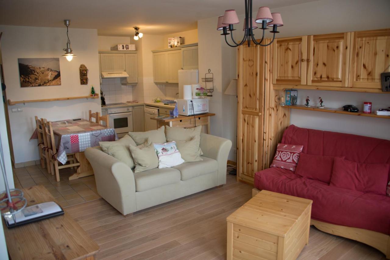 1550 - Veritable Aux Pieds - Les Tovets T2 - 47m2 - 4p *